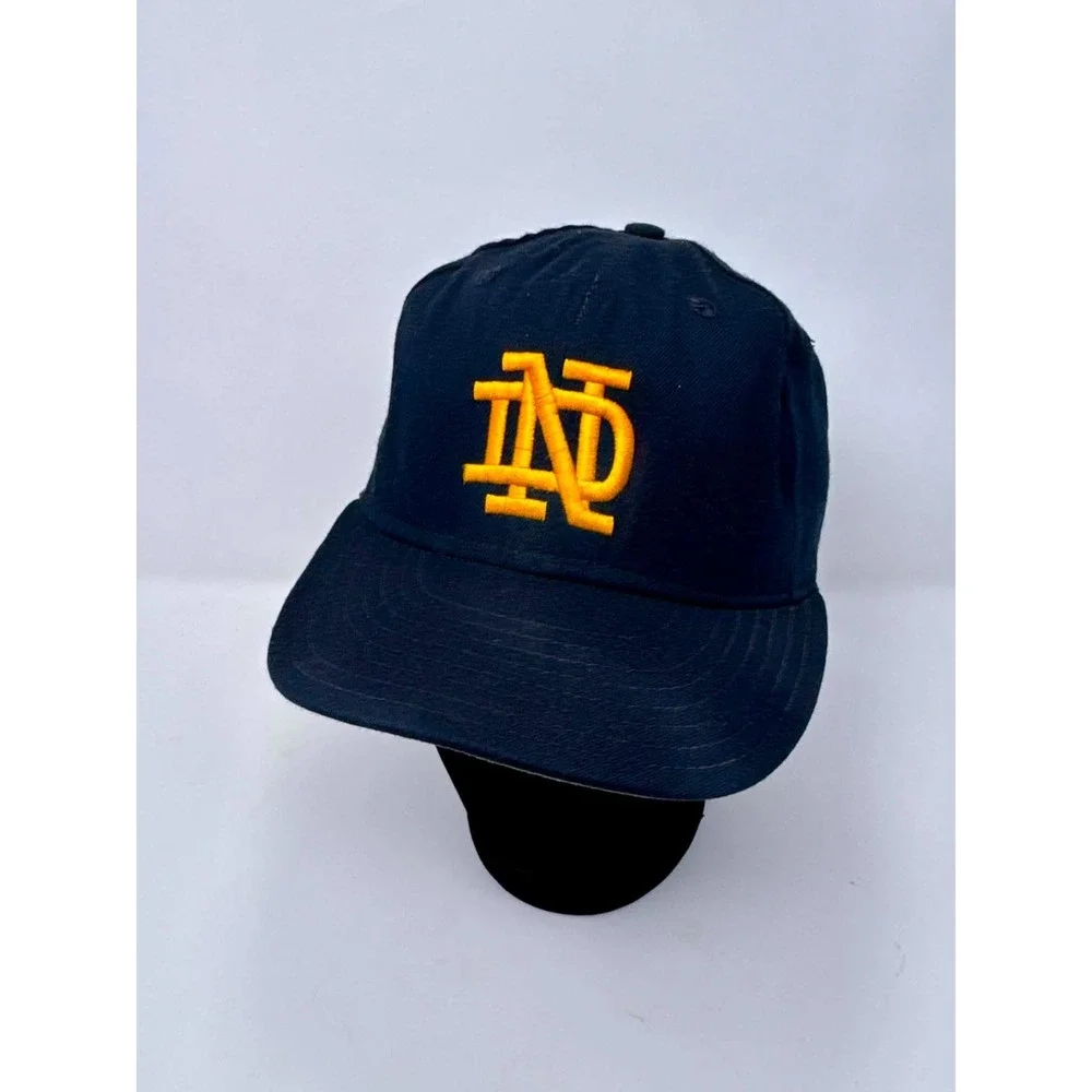 Vintage Notre Dame Fighting Irish ND New Era Made USA Fitted Hat 7 3/8 Rare